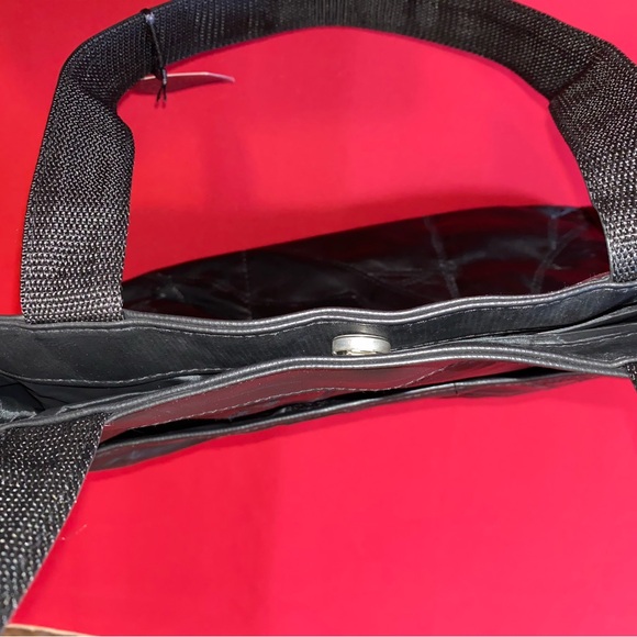 Golf Handbag from Miramichi, NB 🇨🇦 - Picture 8 of 9